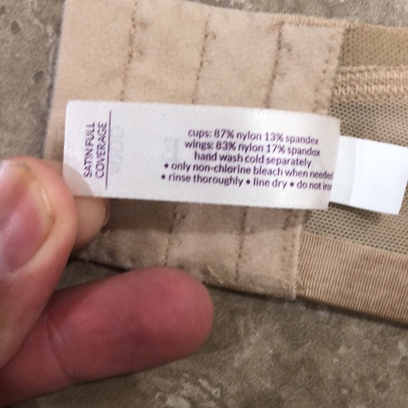 Cacique Satin Full coverage with Wire Size 40DD - Picture 9 of 11